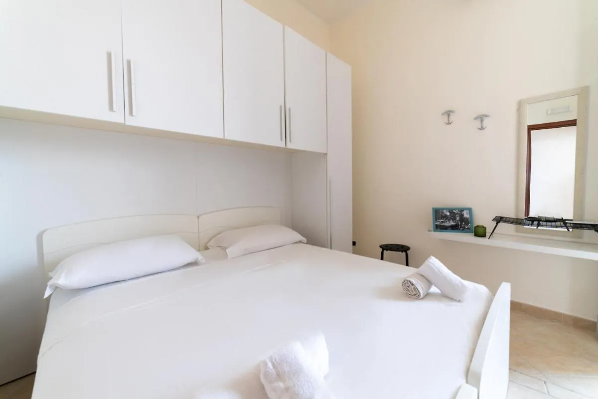 Piazza Garibaldi 39 Apartment Naples