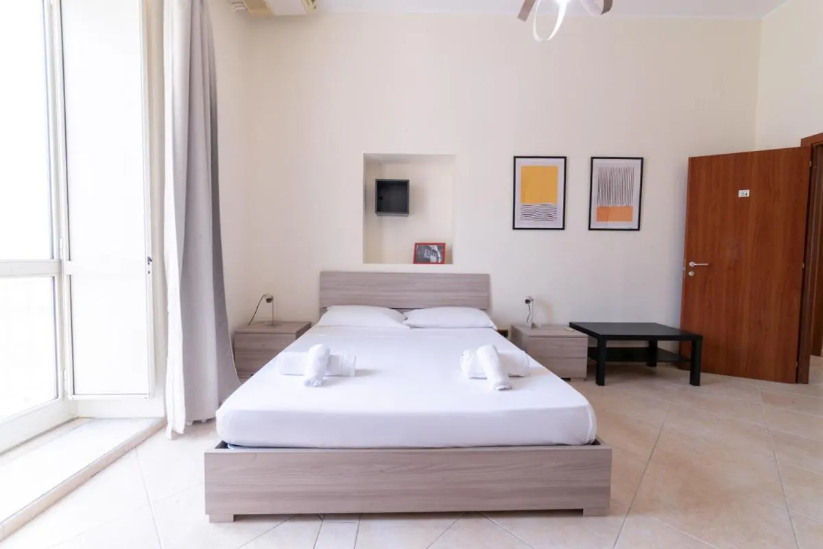 Piazza Garibaldi 39 Apartment Naples Italy
