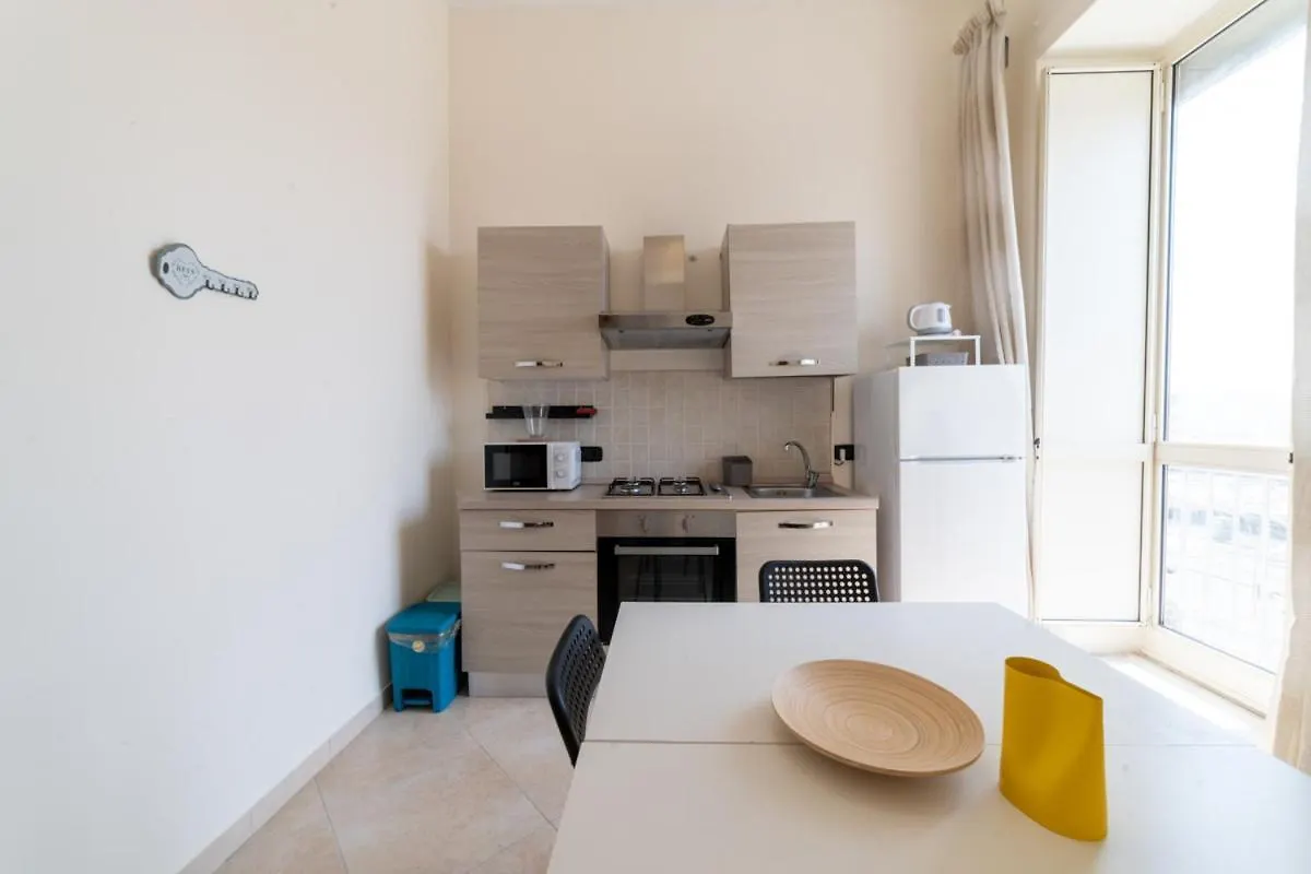 Apartament Piazza Garibaldi 39 Neapol